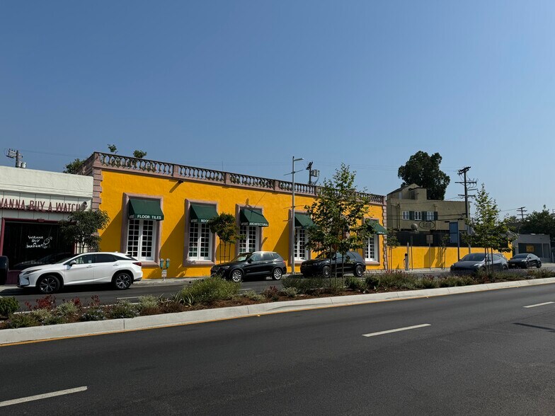 More Photos Of 8435 Melrose Ave, West Hollywood Storefront For Lease