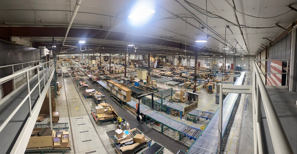 More Photos Of 3931 37th Ave SW, Fargo Manufacturing For Lease