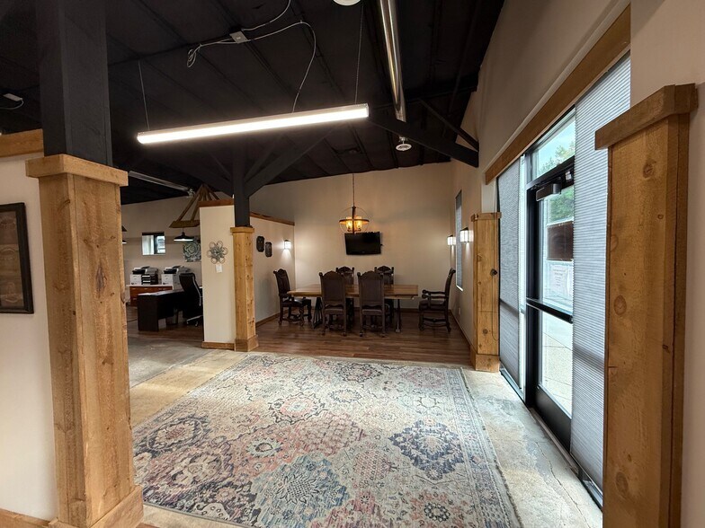 More Photos Of 123 S Cleveland Ave, Loveland Office For Sale