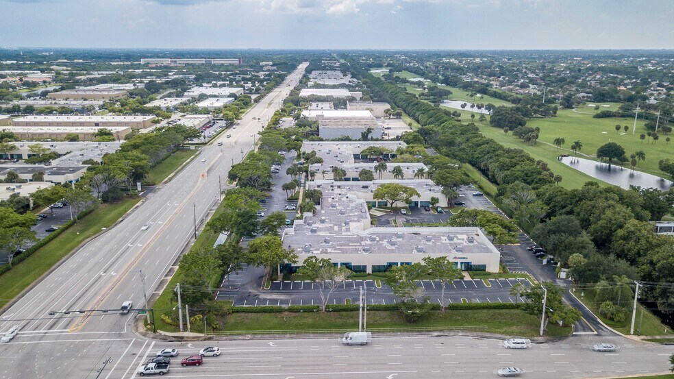 More Photos Of 901-925 Clint Moore Rd, Boca Raton Loft Creative Space For Lease