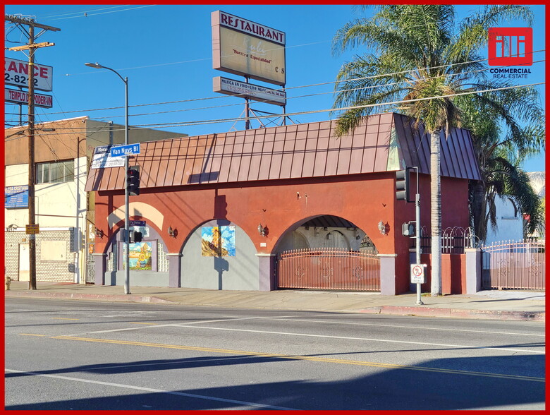 Primary Photo Of 8751 Van Nuys Blvd, Panorama City Restaurant For Lease