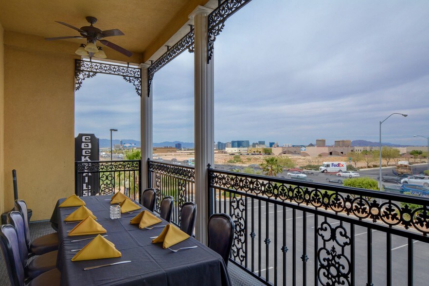 Primary Photo Of S Decatur Blvd & I-215, Las Vegas Restaurant For Sale