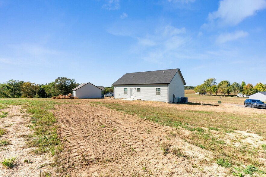 More Photos Of , Lafayette Specialty For Sale
