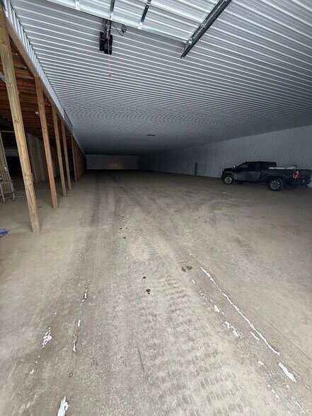 More Photos Of 1793 550th St, Wood Lake Manufacturing For Lease