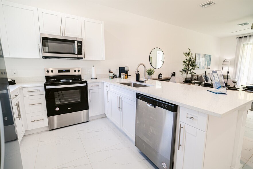 More Photos Of 2418 Xelda Ave N, Lehigh Acres Multifamily For Sale