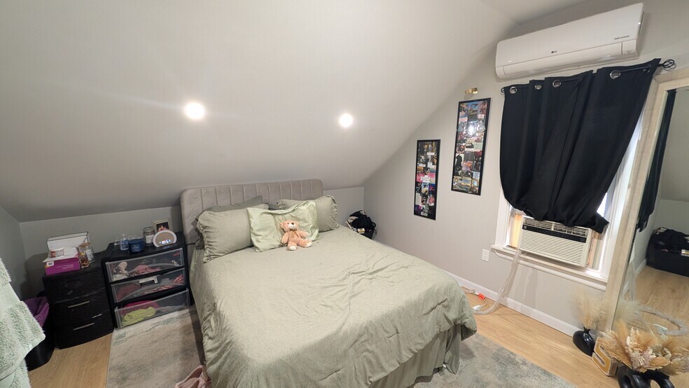 More Photos Of 155 Purchase St, New Bedford Multifamily For Sale