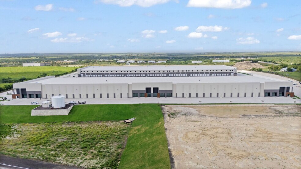 More Photos Of 3607 FM 1327 Rd, Creedmoor Unknown For Lease