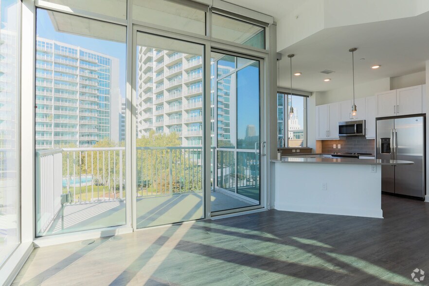 More Photos Of 880 W Peachtree St NW, Atlanta Apartments For Lease