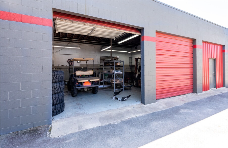 More Photos Of 447 Ossie Davis Pky, Waycross Auto Dealership For Sale