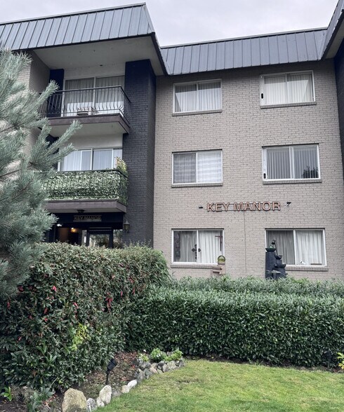 More Photos Of 610 Blackford St, New Westminster Apartments For Sale