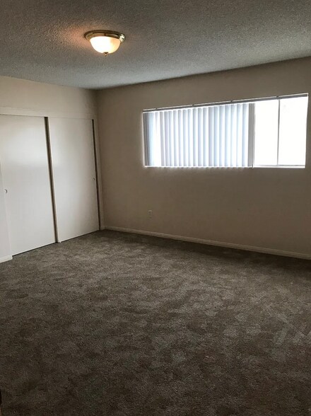 More Photos Of 1150 11th St, Imperial Beach Apartments For Sale