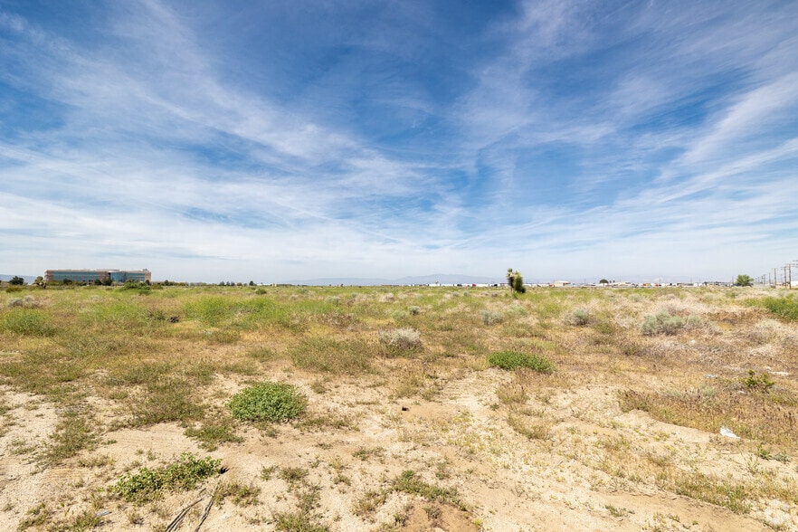 More Photos Of Avenue M, Lancaster Land For Sale