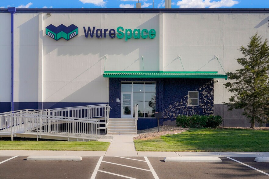 More Photos Of 5150 Colorado Blvd, Denver Self Storage For Lease