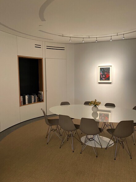 More Photos Of 497 Broome St, New York Storefront Retail Office For Lease