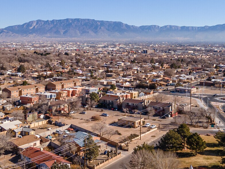 More Photos Of 1303 Menaul Blvd NW, Albuquerque Land For Sale