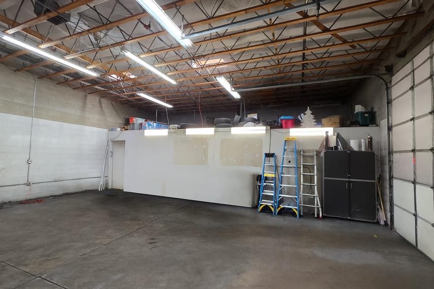 More Photos Of 7638 S State St, Midvale Service For Lease