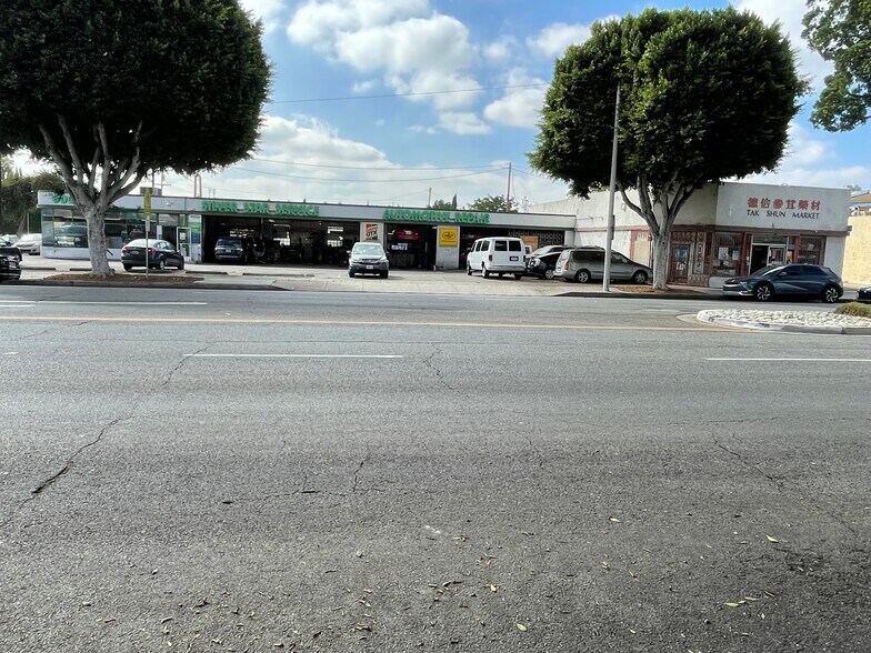 Primary Photo Of 600 W Garvey Ave, Monterey Park Auto Repair For Sale