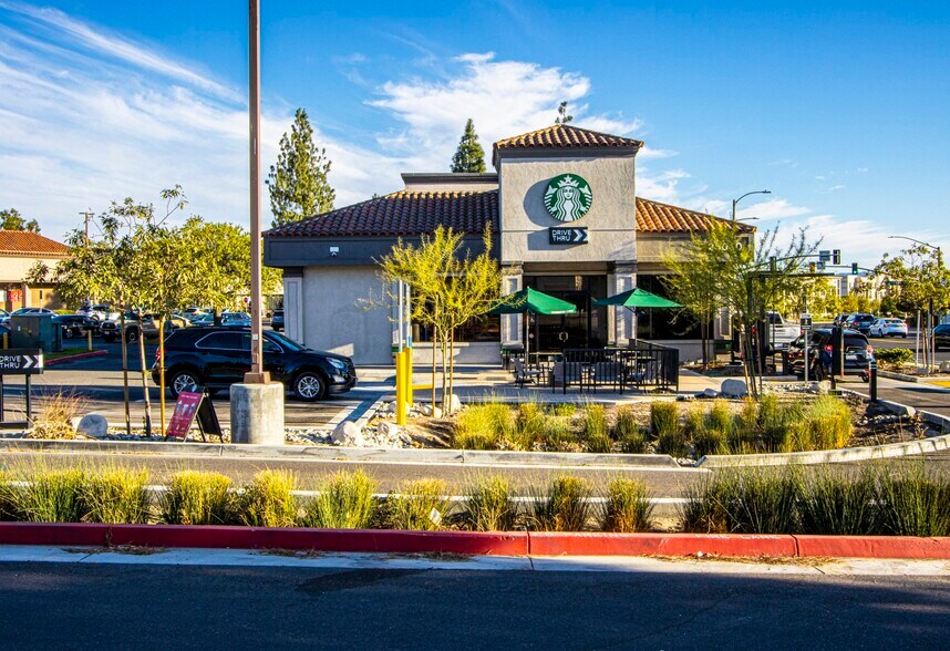 More Photos Of 25030-25110 Hancock Ave, Murrieta Unknown For Lease