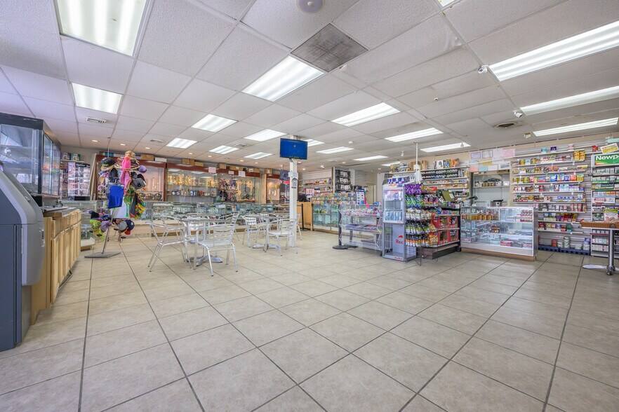 More Photos Of 67-69 Green St, Hudson Convenience Store For Sale