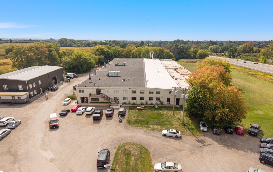 More Photos Of 19 Tamblyn Rd, Clarington Manufacturing For Sale