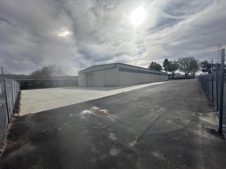 More Photos Of 893 Ames Ave, Milpitas Warehouse For Lease