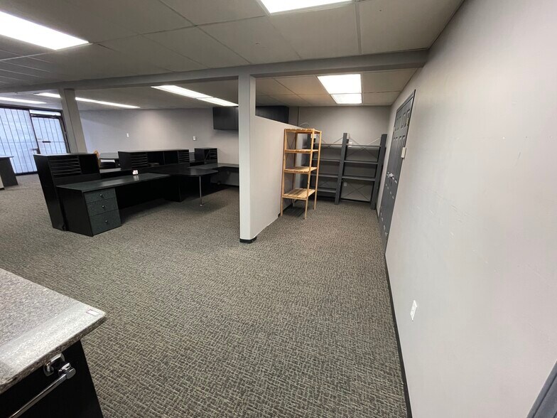 More Photos Of 3009 Murray St, Port Moody Warehouse For Lease