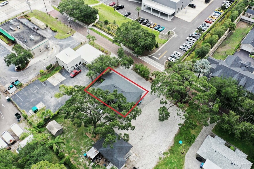 More Photos Of 1251-1255 Miller Ave, Winter Park Medical For Lease