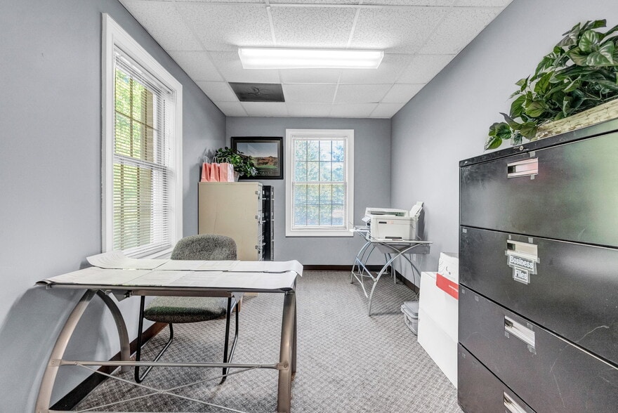 More Photos Of 4171 Marietta St, Powder Springs Medical For Lease