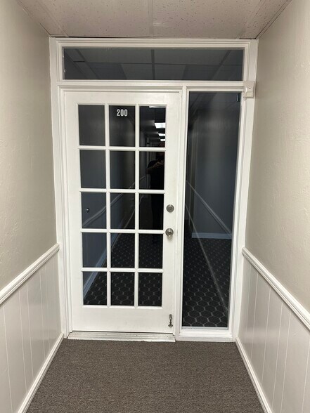 More Photos Of 4540 NW 10th St, Oklahoma City Office For Lease