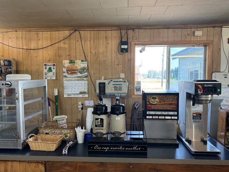 More Photos Of 192 Oakfield Smyrna Rd, Oakfield Convenience Store For Sale