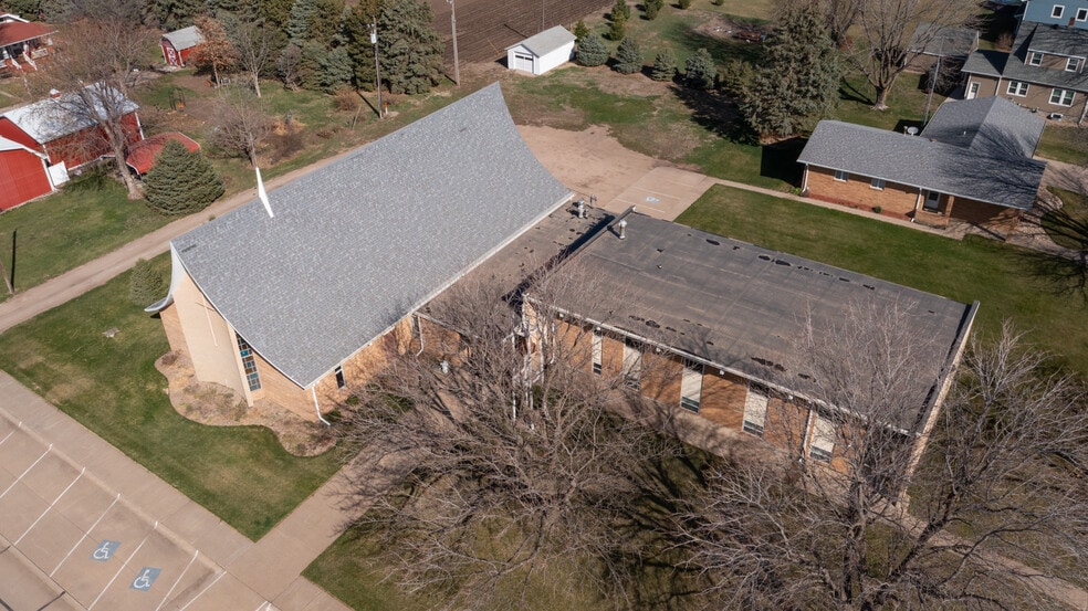 More Photos Of 381 H St, Hampton Religious Facility For Sale