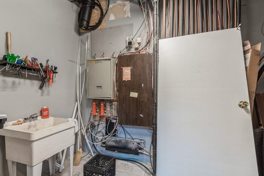 More Photos Of 3121 US Highway 22, Branchburg Coworking Space