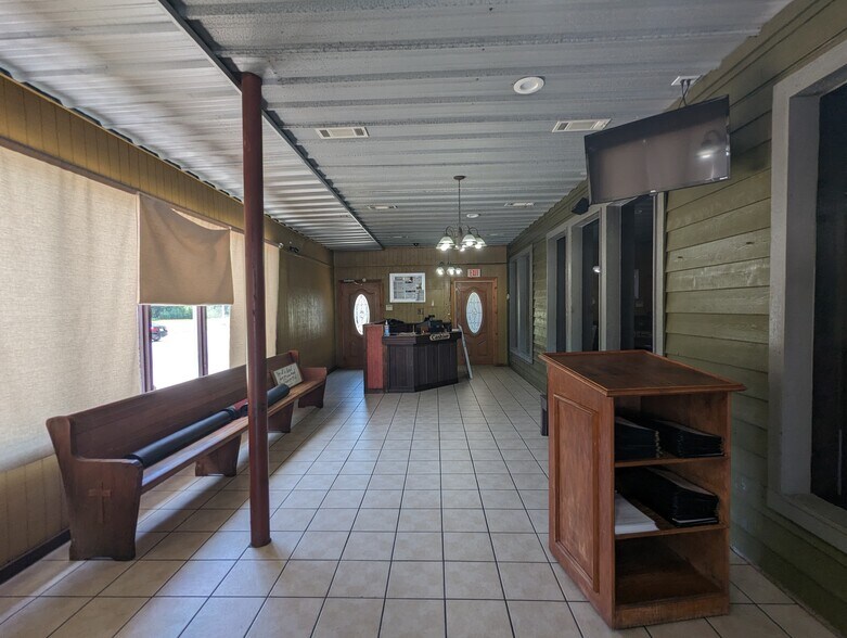 More Photos Of 11261 Highway 12, Orange Freestanding For Sale