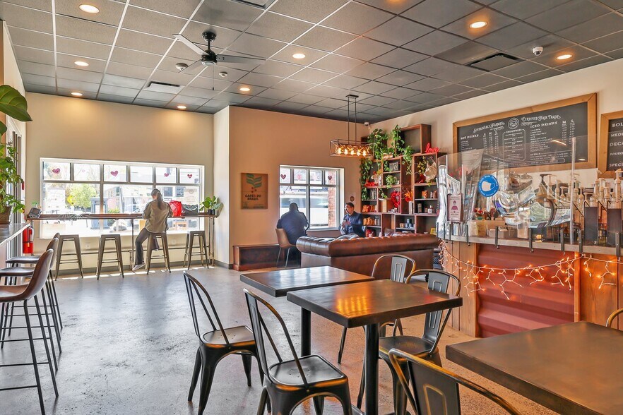 More Photos Of 50 Lafayette Ave, Suffern Freestanding For Lease