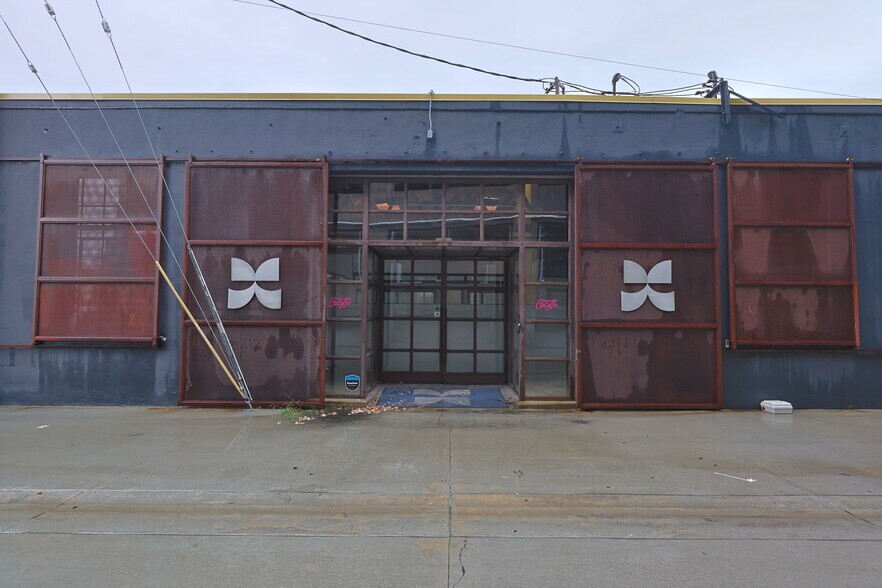 More Photos Of 2014-2022 E 7th St, Los Angeles Office For Lease