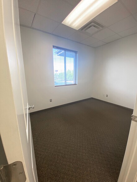 More Photos Of 3381 W Mayflower Ave, Lehi Office For Lease