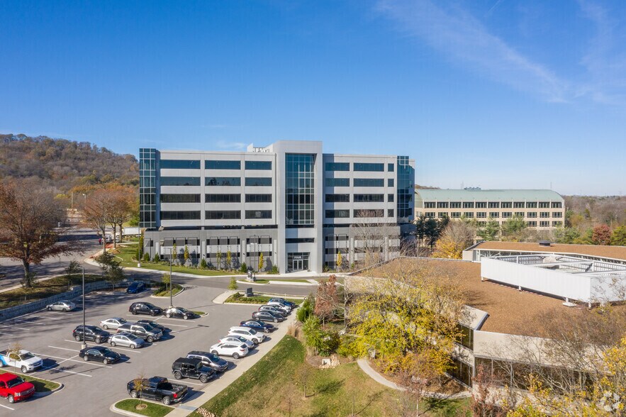 More Photos Of 120 Brentwood Commons Way, Brentwood Office For Lease