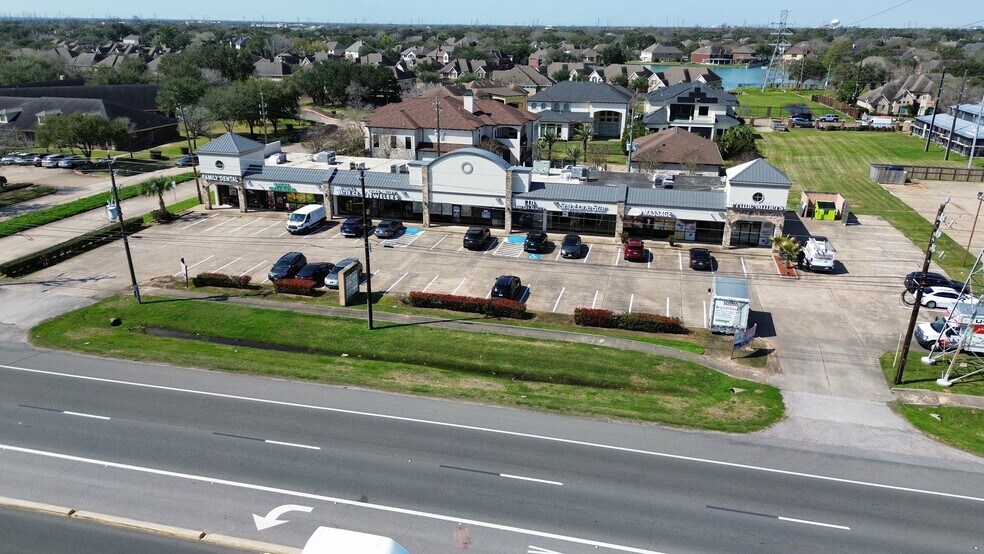 More Photos Of 2230-2260 Fm-1092, Missouri City Unknown For Lease