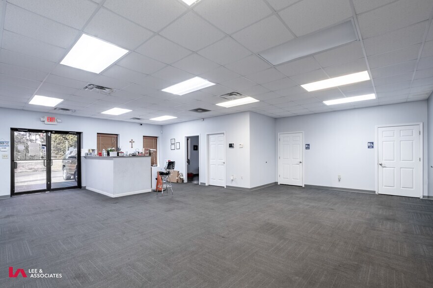 More Photos Of 289 N Price Rd, Sugar Hill Light Manufacturing For Lease