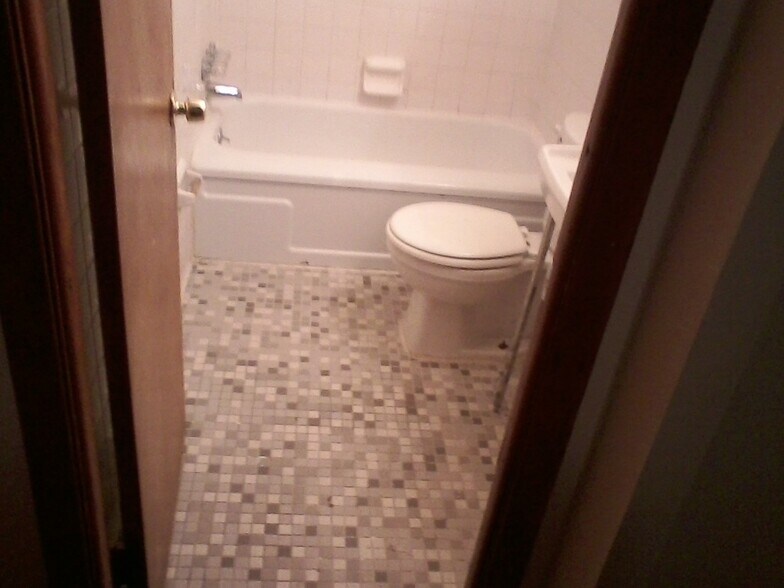 More Photos Of 1845 Cliffview Rd, Cleveland Apartments For Sale