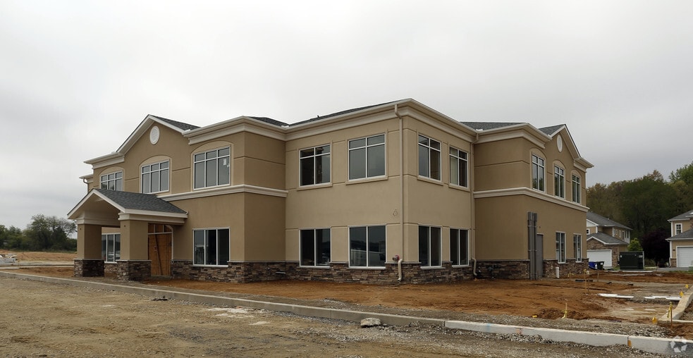 More Photos Of 1198 S Governors Ave, Dover Unknown For Lease