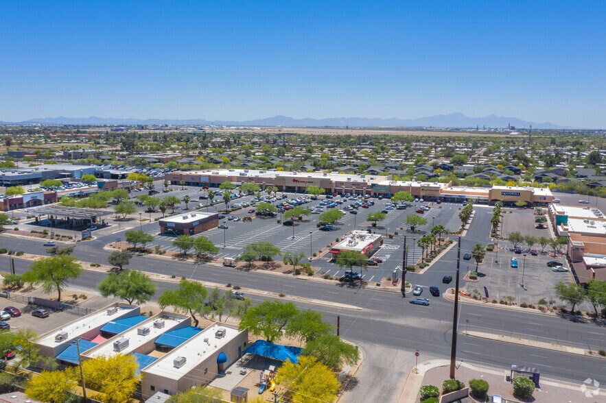 More Photos Of 4052-4186 E 22nd St, Tucson Unknown For Lease