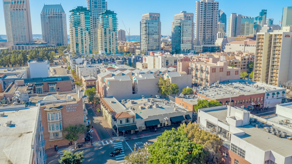 More Photos Of 500-502 4th Ave, San Diego Freestanding For Lease