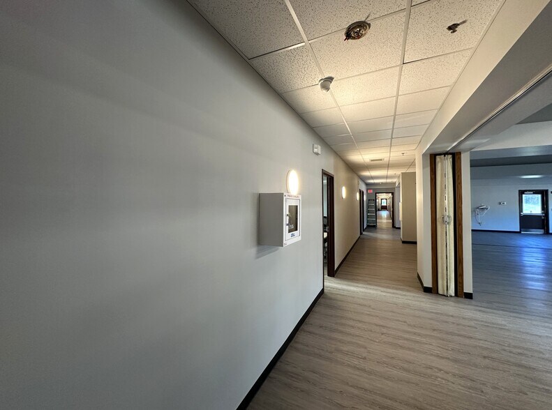 More Photos Of 136 Heid Ave, Dayton Rehabilitation Center For Sale