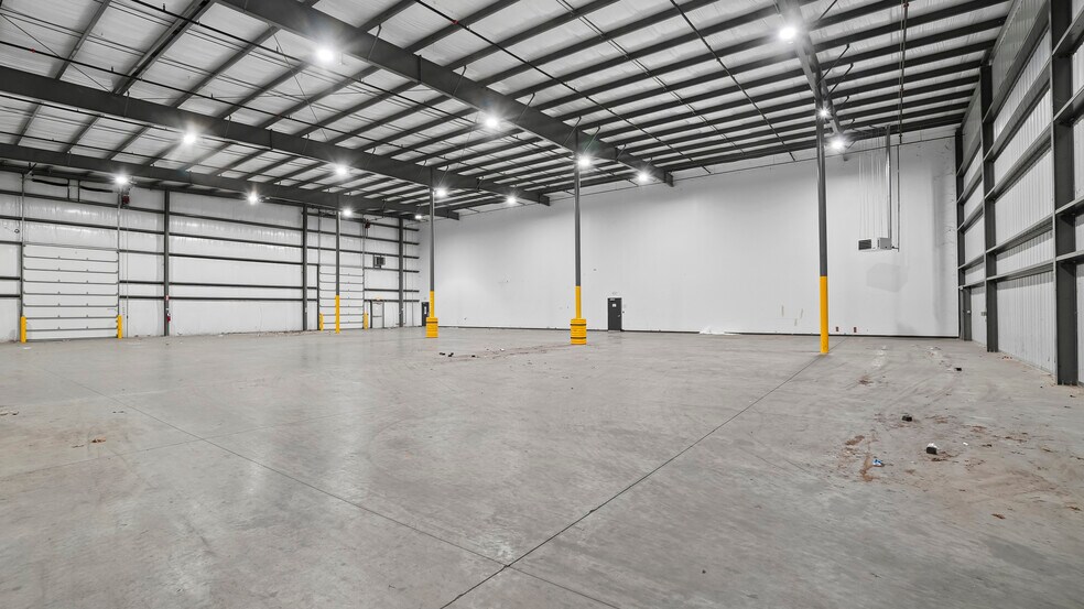 More Photos Of 106 Jeffrey Way, Youngsville Industrial For Lease