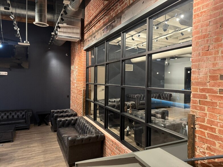 More Photos Of 115 E Reno Ave, Oklahoma City Storefront Retail Office For Lease