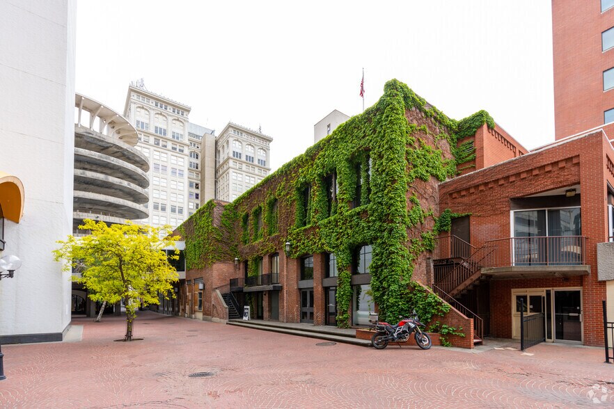 More Photos Of 518 W Riverside Ave, Spokane Coworking Space