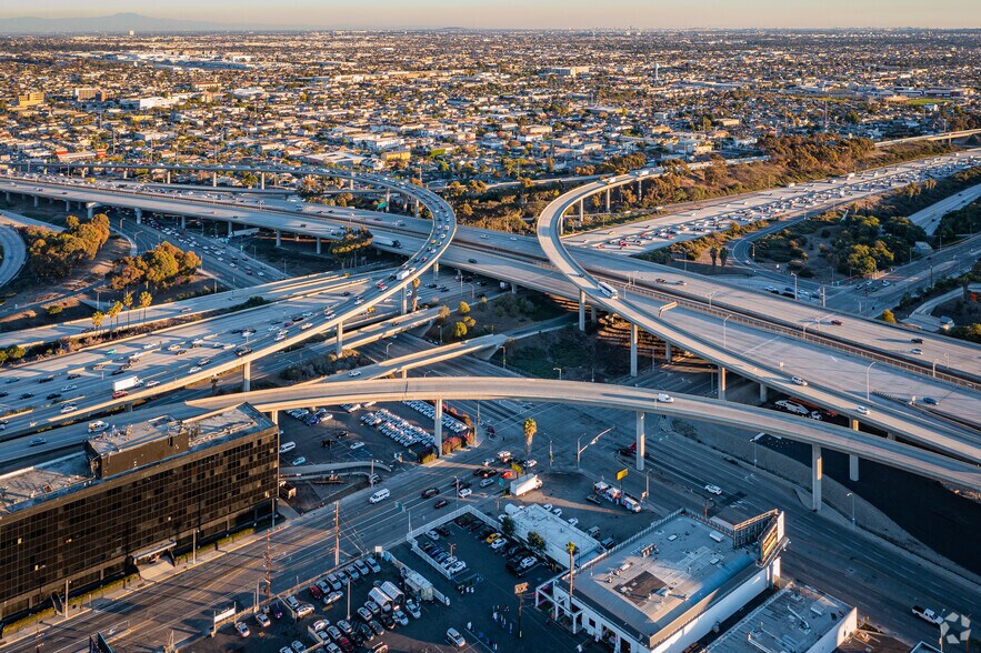 More Photos Of 11222 S La Cienega Blvd, Inglewood Office Residential For Sale