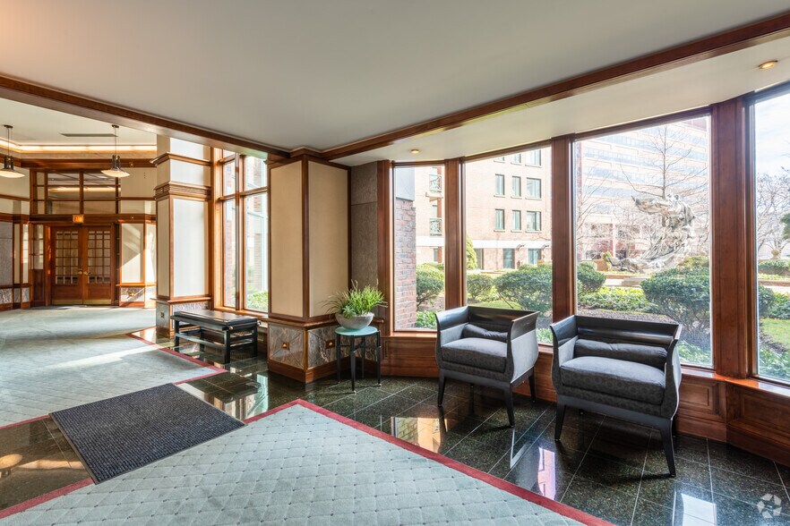 More Photos Of 10 Rogers St, Cambridge Apartments For Lease