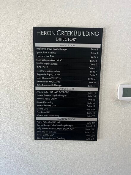 More Photos Of 545 Rainier Blvd N, Issaquah Office For Sale